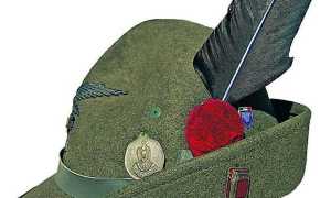 alpini cappello penna nera