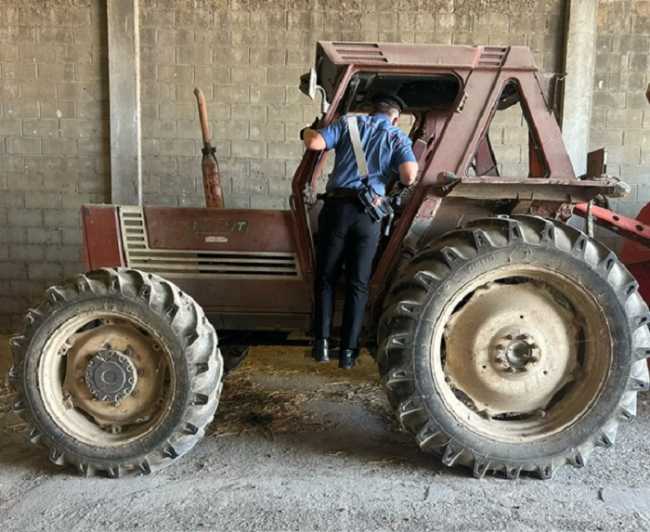 carabiniere trattore