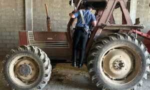 carabiniere trattore