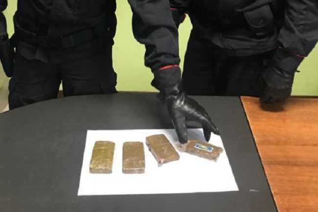 carabinieri droga santhia