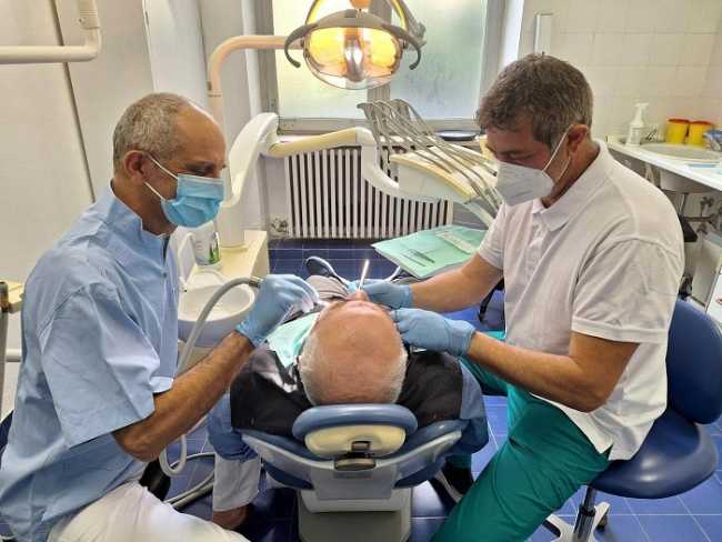 dentista b