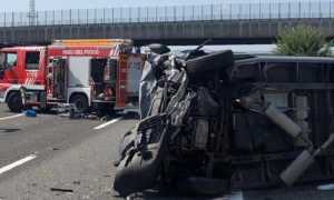 incidente carisio autostrada