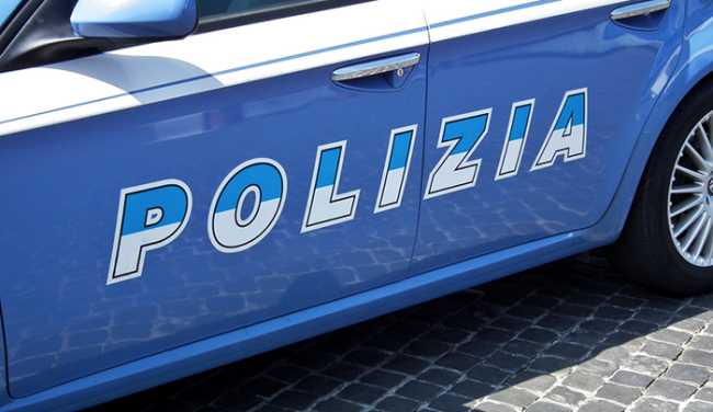 polizia scritta portiera