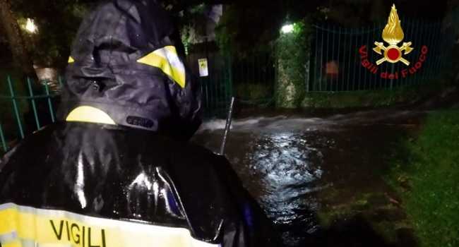 vigili del fuoco maltempo pioggia