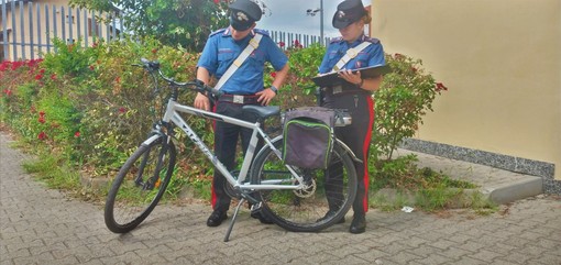 carabinieri bicicletta